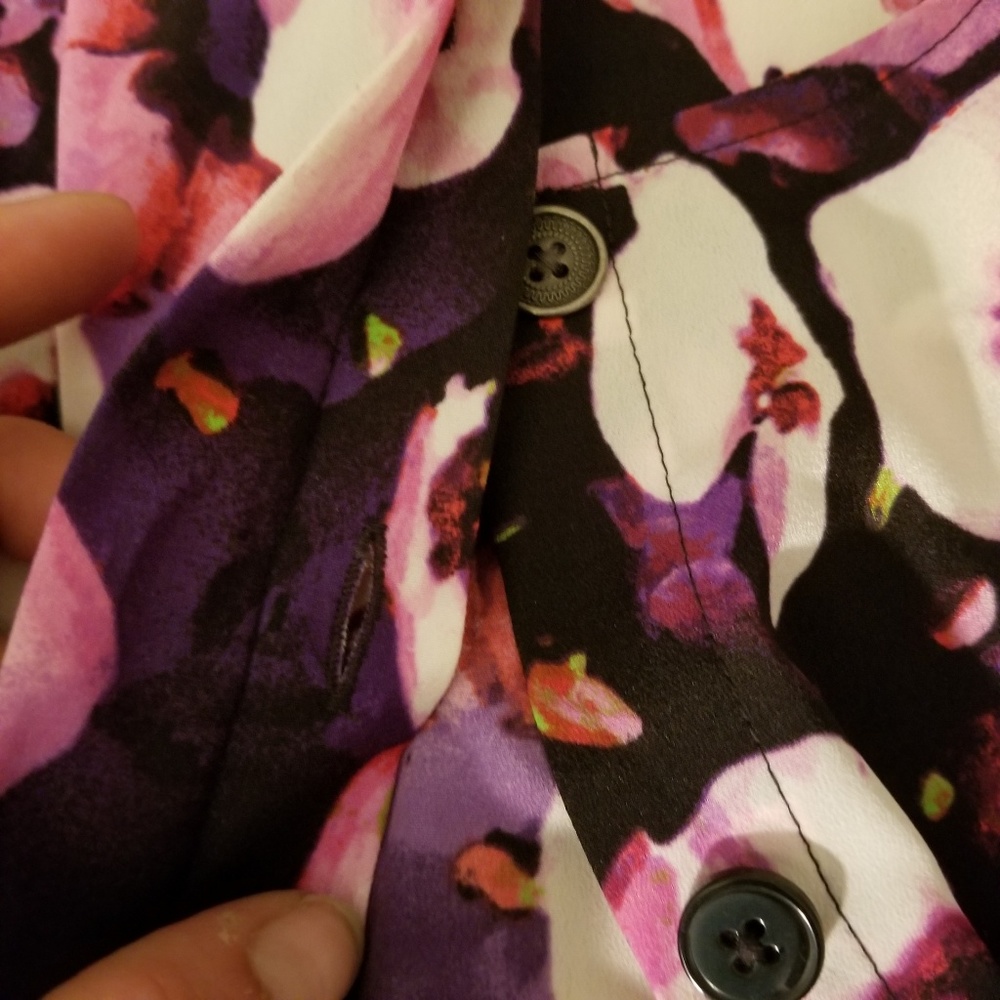 Beverly Drive Button Up - Picture 5 of 8